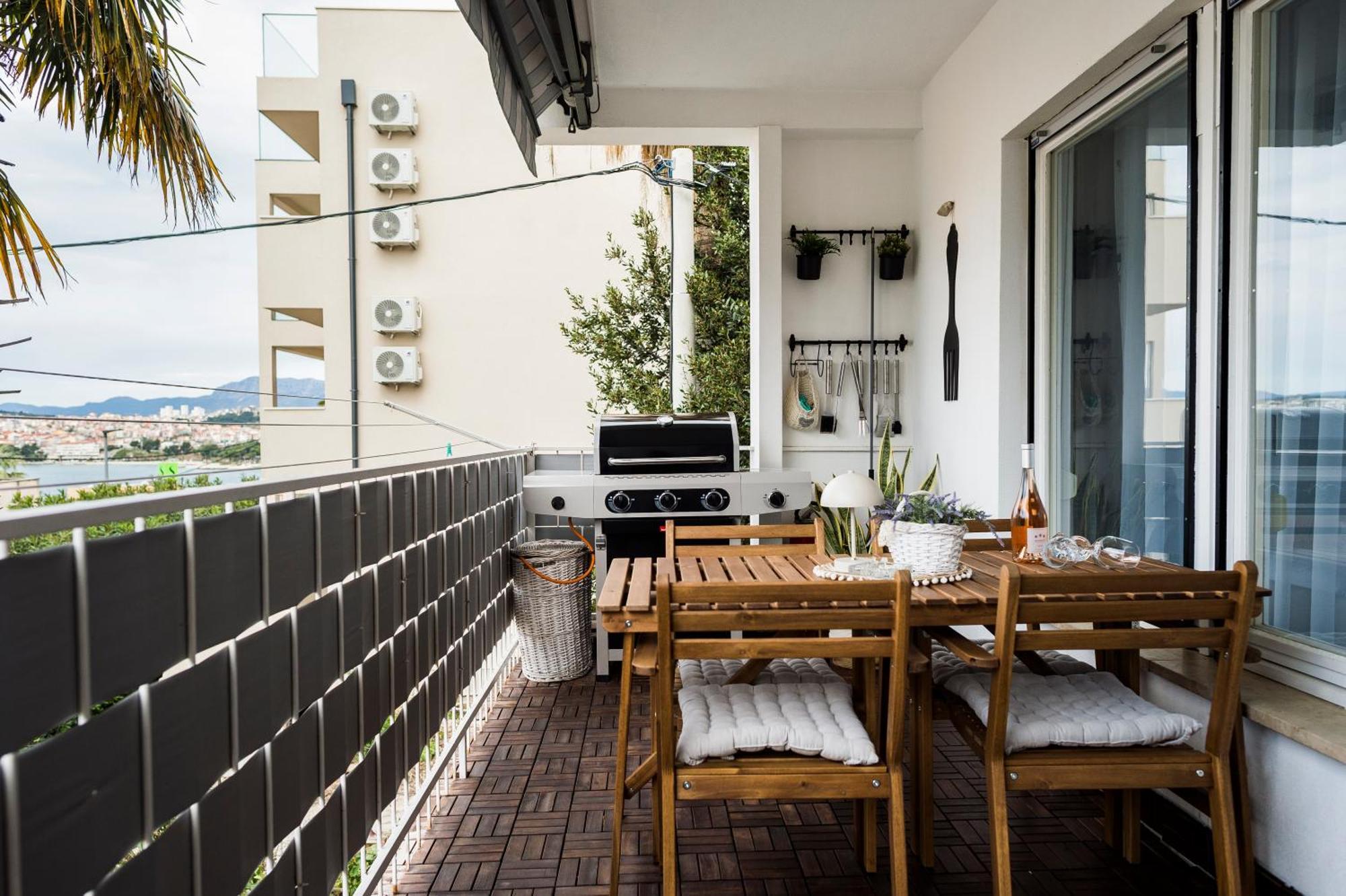 Apartman Hill Подстрана Екстериор снимка
